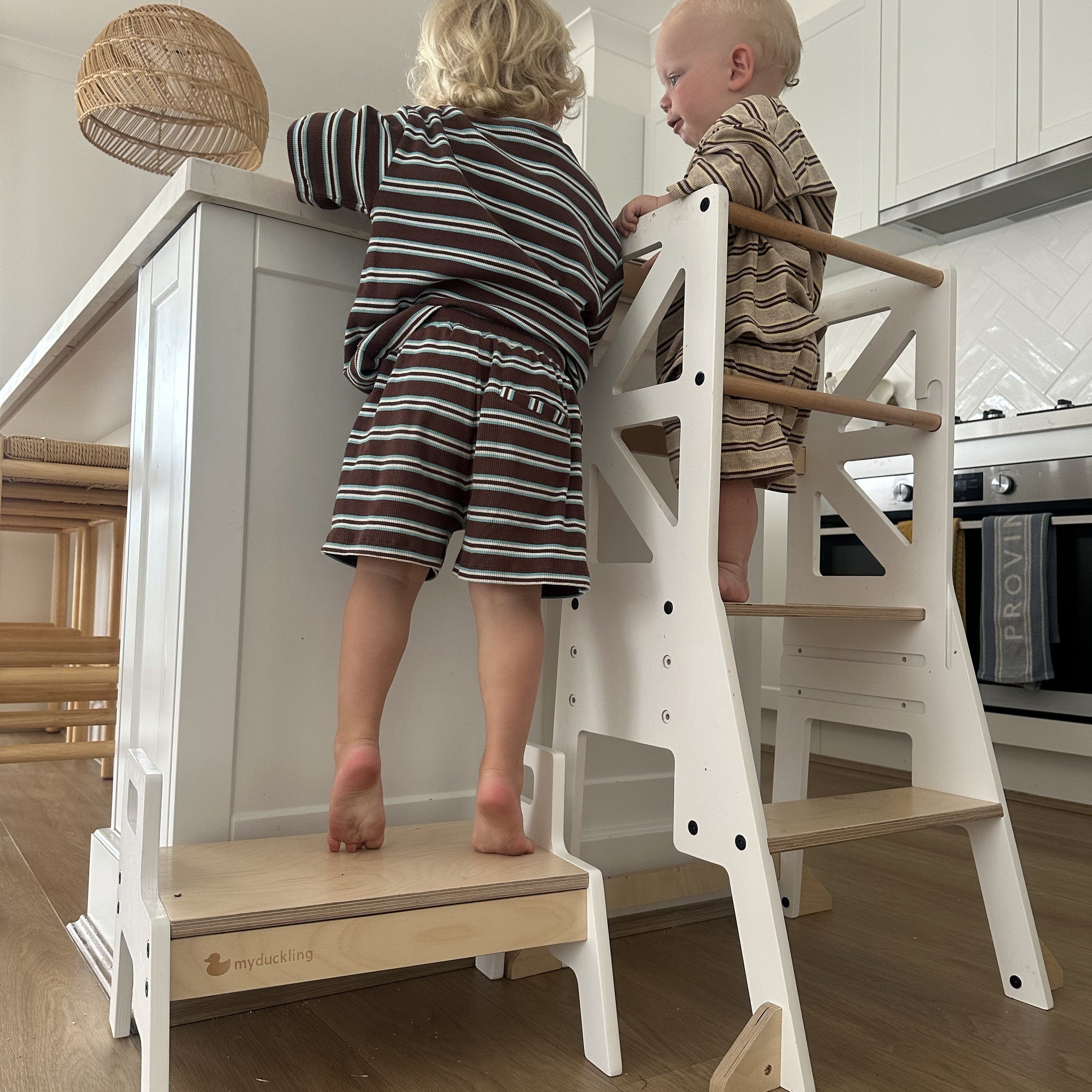 JALA Adjustable Learning Tower