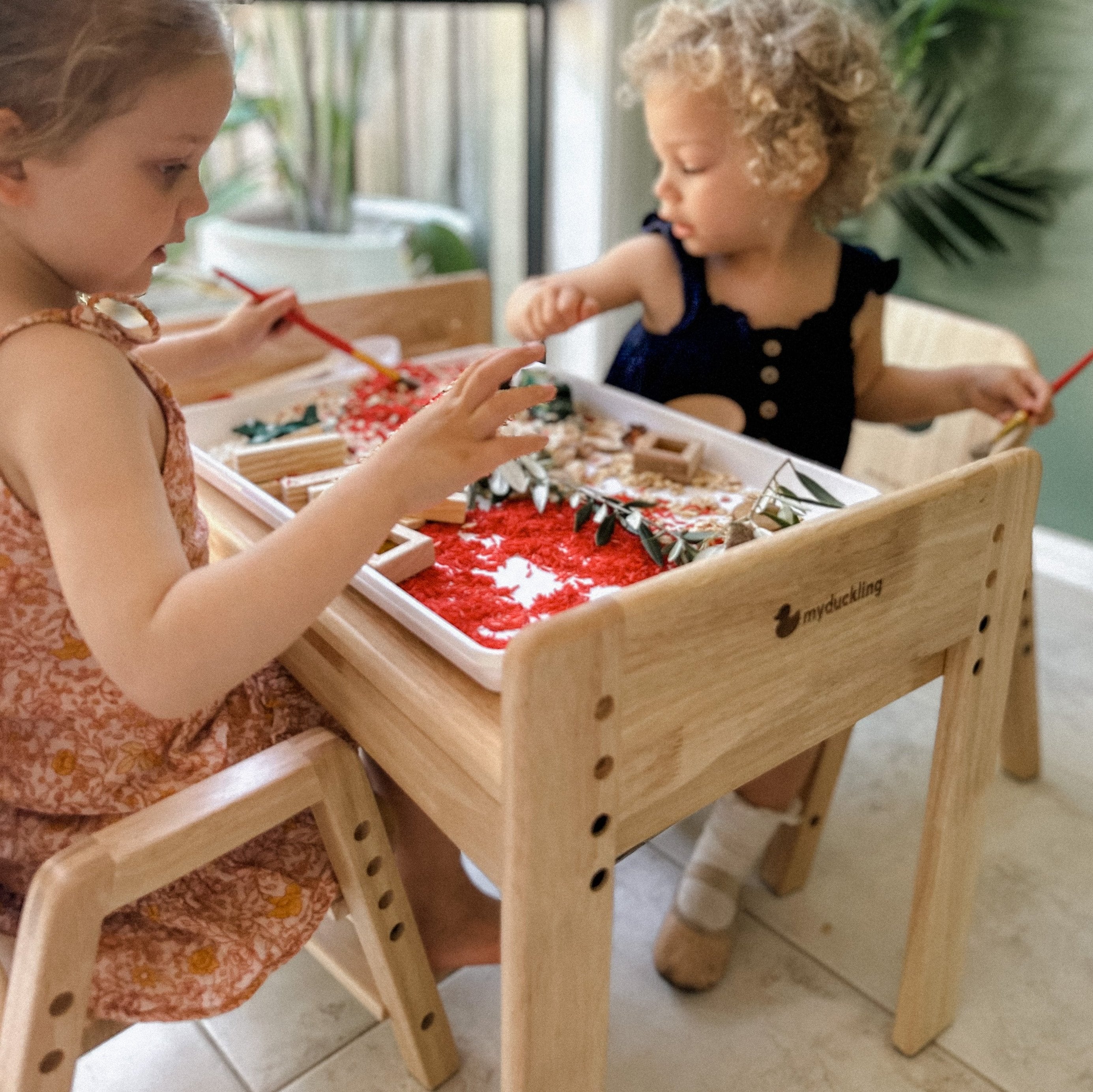 KAYA Kids Activity Table and Chair Set