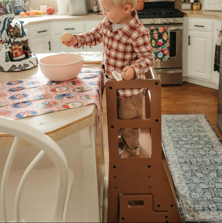 Little Artist: JALA Adjustable Learning Tower with Stool Set