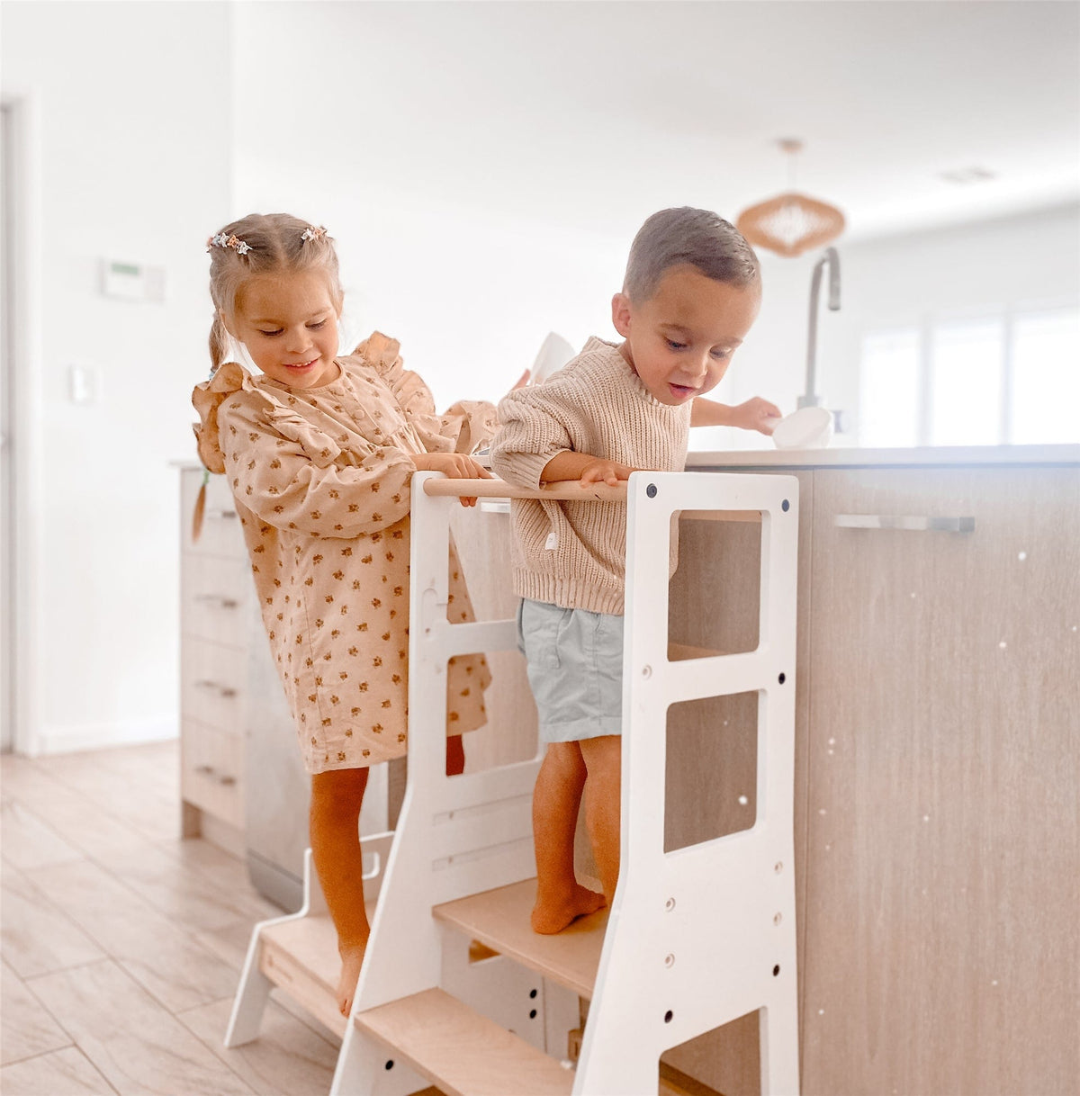 JALA Deluxe Plywood Learning Tower | 2in1 Stool | myduckling NZ